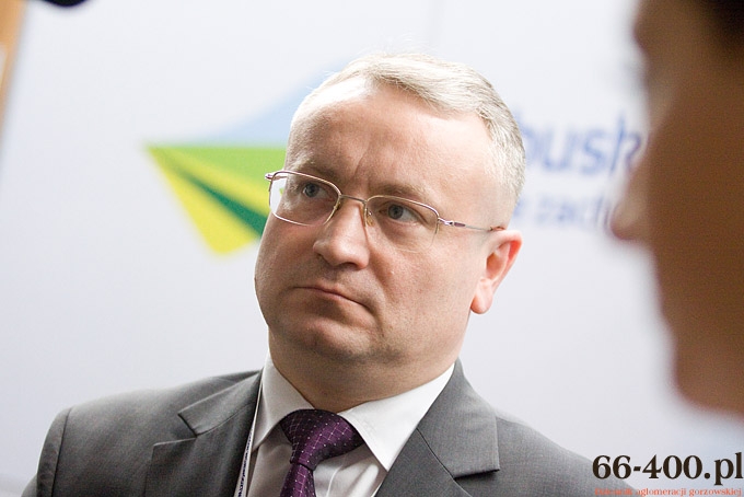 Zasypią radnego PiS pozwami?