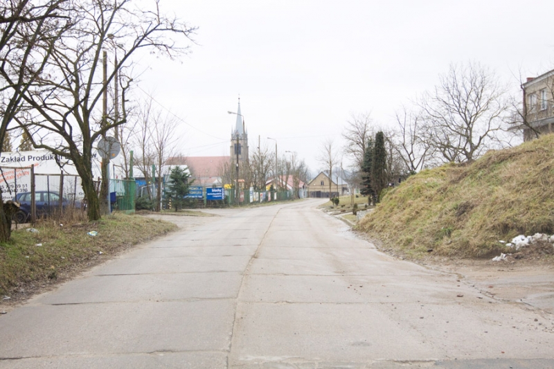 Na Dąbroszyńskiej ciemność widzę...