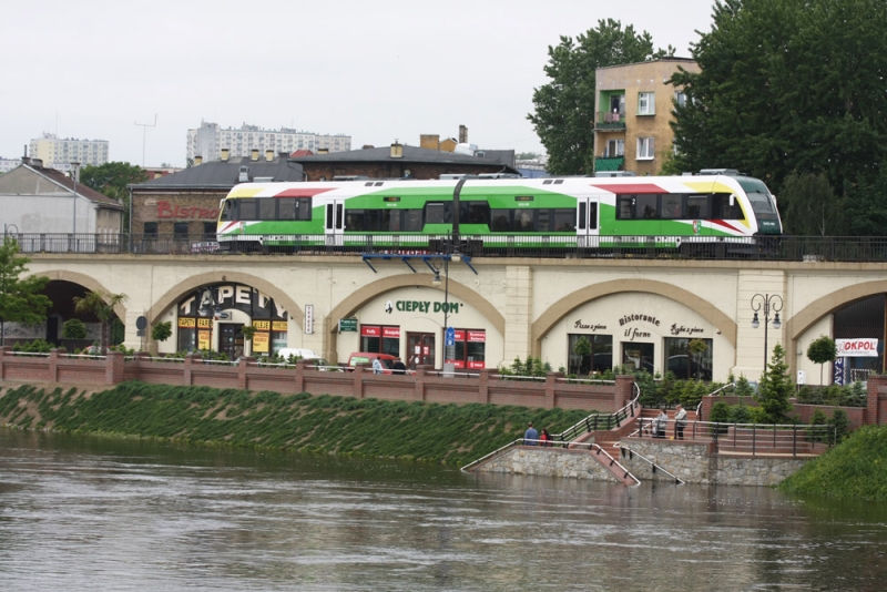 Estakada na liście indykatywnej