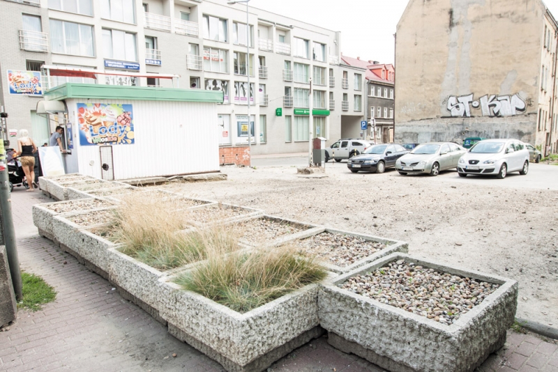 Kupcy wykurzeni, ale syf w centrum pozostał!