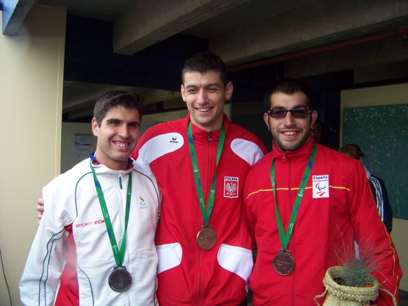 Lekkoatleci dorzucają dwa złota