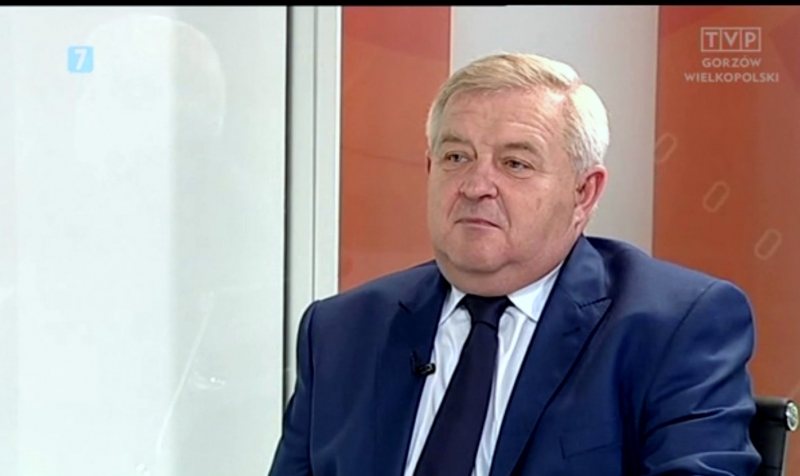 Żenujące przedstawienie w telewizji