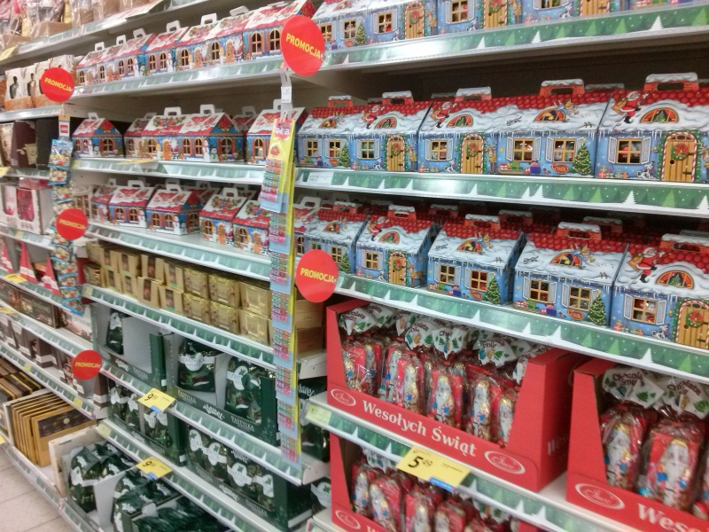 Mikołaje już pojawiły się w sklepach