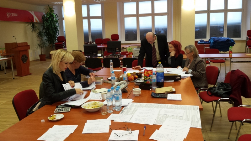 Miażdżąca wygrana Wójcickiego (wideo)