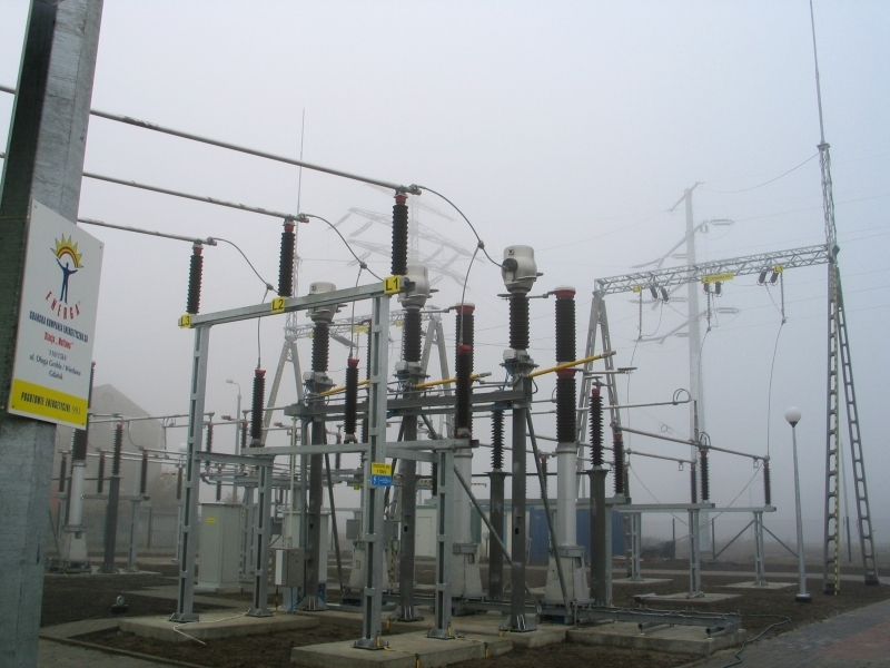 Wiatr w akcji. Strażacy interweniowali kilkanaście razy