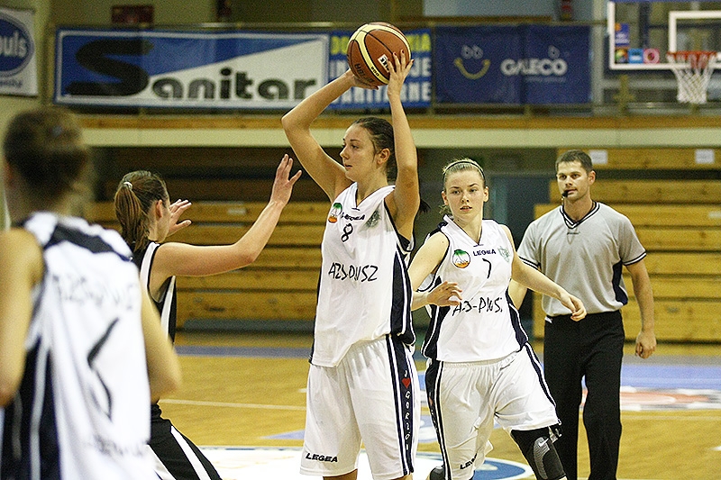 Wysoka porażka na inauguracje