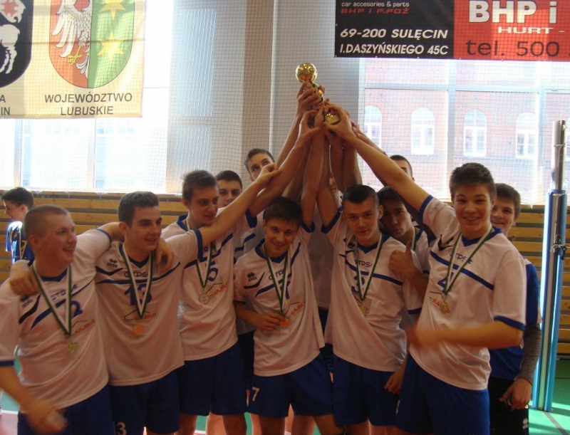 Kadeci powalczą o awans