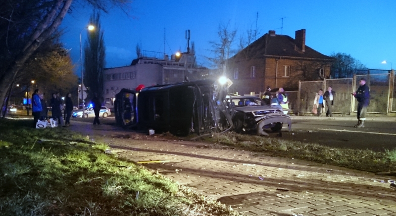 Wypadek na Olimpijskiej [wideo]