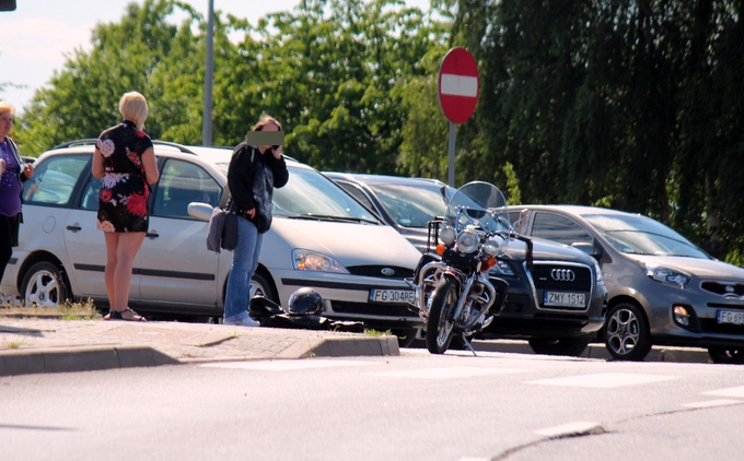 Ford uderzył w motocyklistę