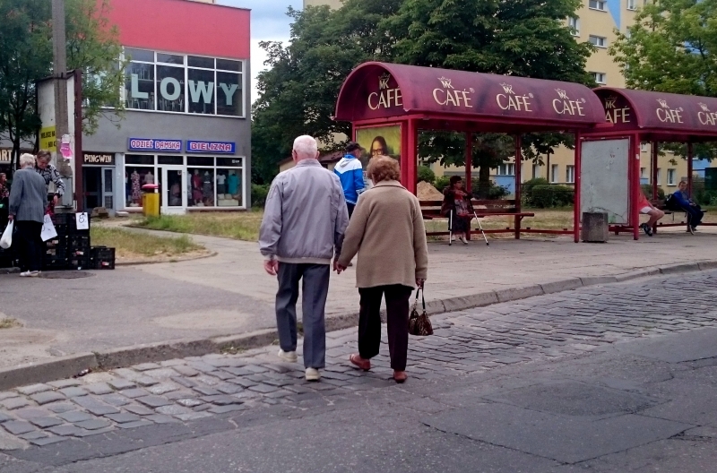 Tragedia na osiedlu Piaski. Chcieli umrzeć razem