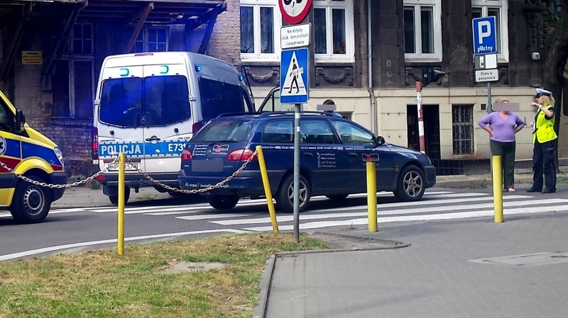 Strzeżmy się granatowej Toyoty...