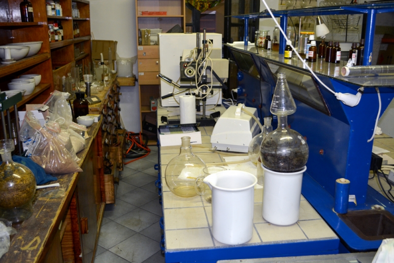 31-latek produkował dopalacze w domu [wideo, zdjęcia]