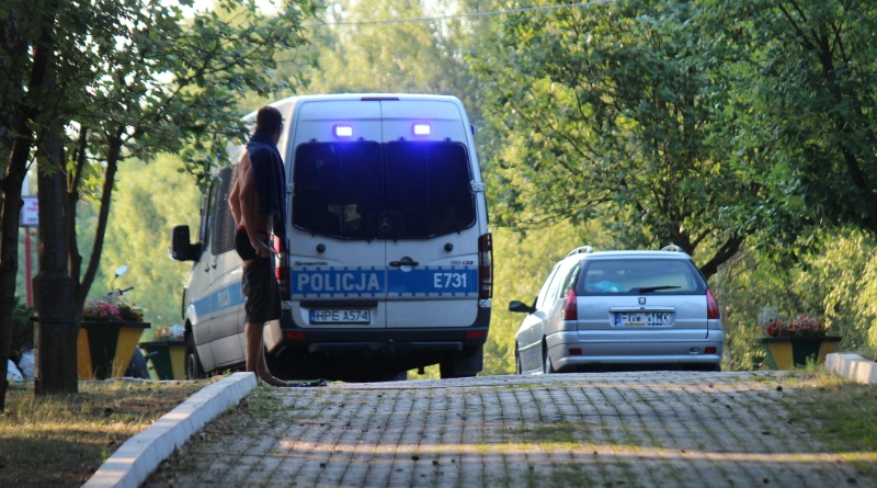 Czterolatka uratowali plażowicze!