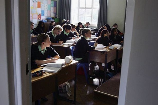 Jak radzić sobie ze stresem w nowej szkole?