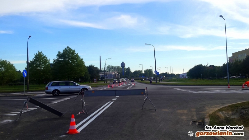 Okulickiego czeka na samochody [zdjęcia]