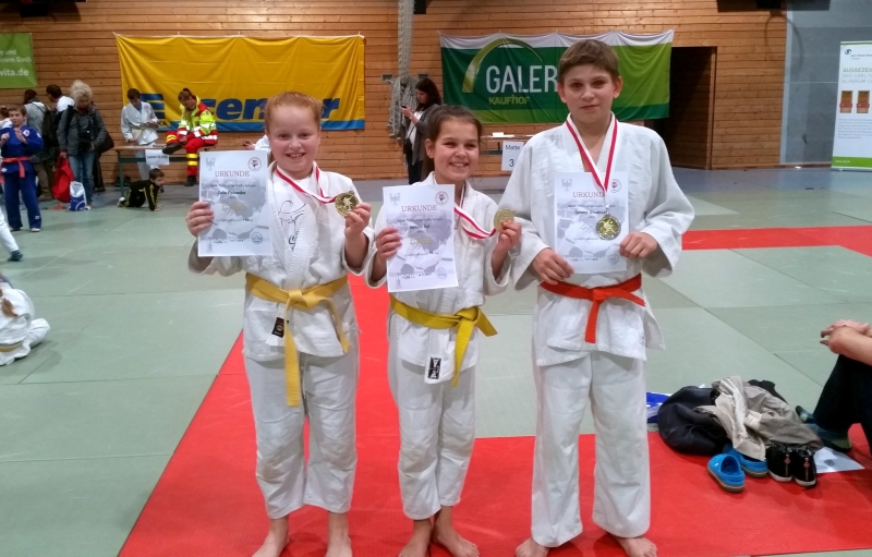 Dobre występy młodych judoczek 