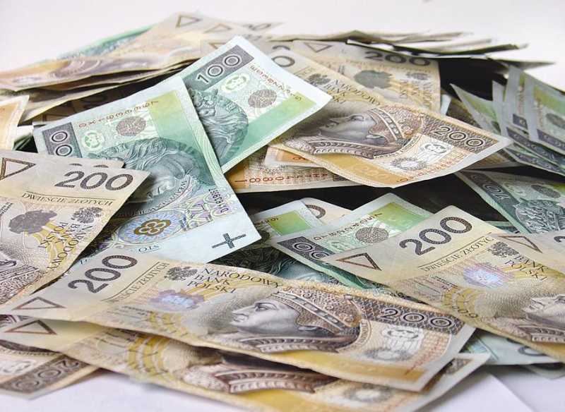 Czy braknie pieniędzy na wypłatę rent i emerytur?