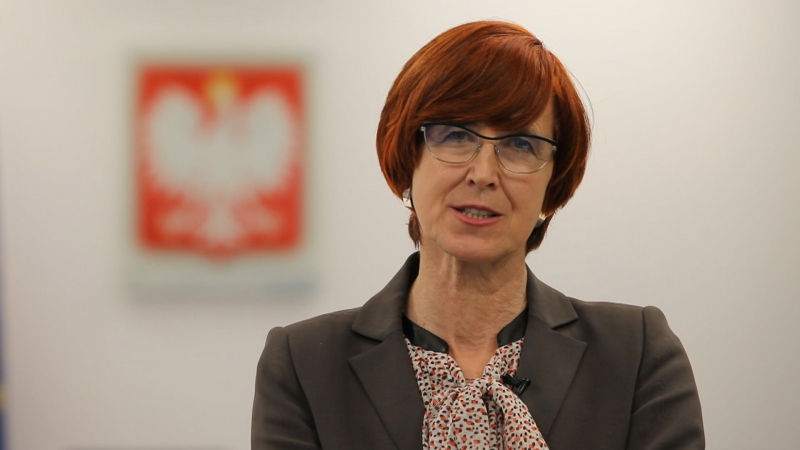 Rafalska: minimalna stawka 12 zł za godzinę prawdopodobnie od września