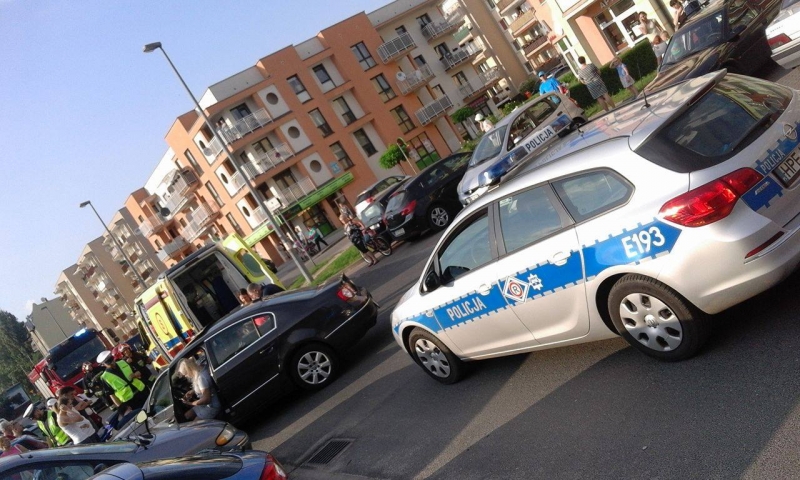 Zderzenie volkswagena i motocykla