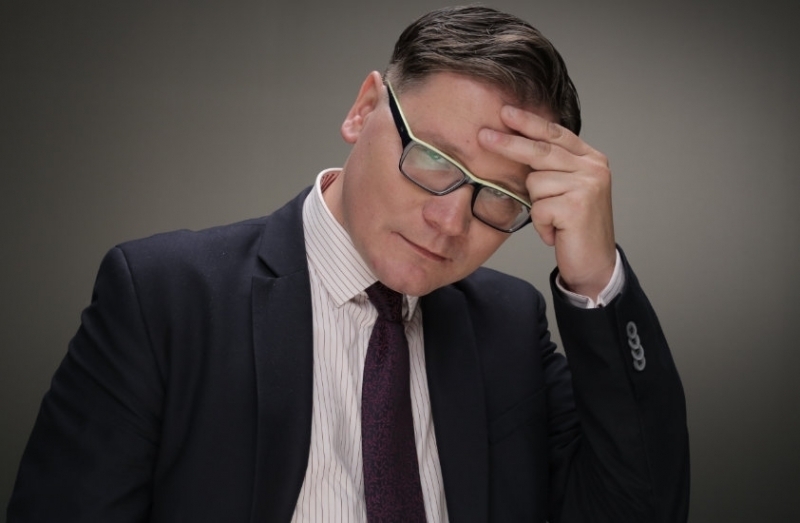 Bagietka z zakalcem: Radni wypięli się na teatr...