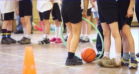 Dodatkowe zajęcia sportowe dla dzieci i młodzieży