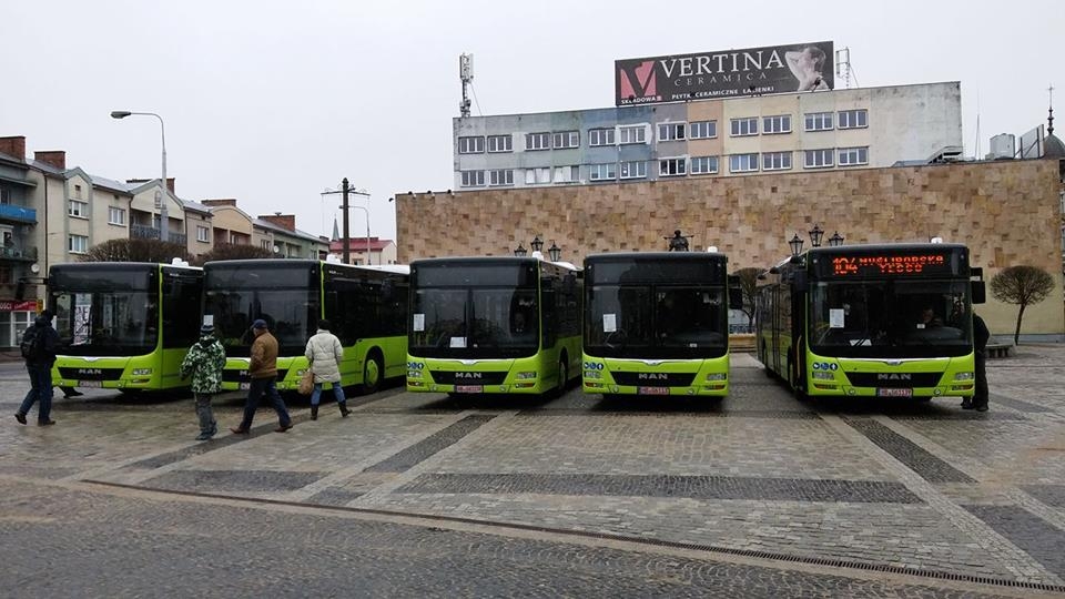 Nowe autobusy wjechały do Gorzowa [zdjęcia]