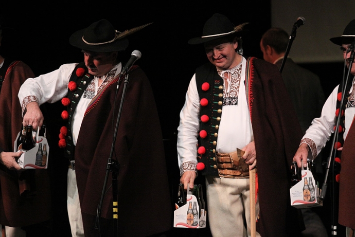 7/19 Prezentacja koszykarek na sezon 2010/2011