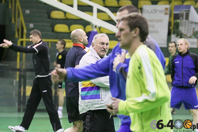 3/6 Pierwszy trening Henryka Rozmiarka w AZS AWF