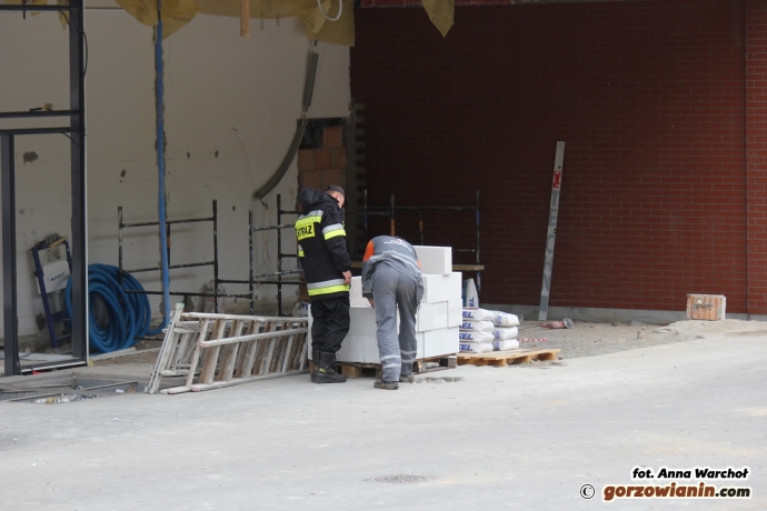 10/11 Uszkodzona rura gazowa przy Warszawskiej