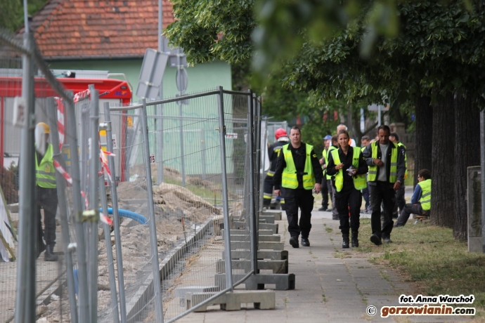 11/11 Uszkodzona rura gazowa przy Warszawskiej