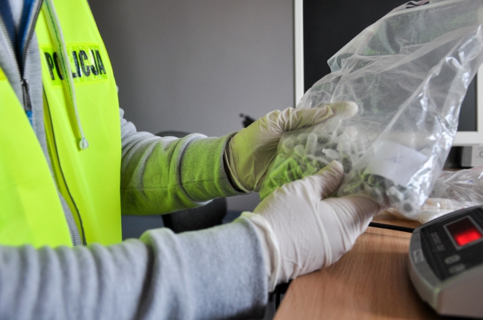 5/7 Gorzowscy taksówkarze handlowali dopalaczami