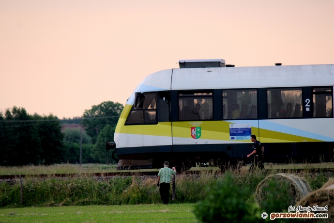 3/5 Śmierć pod kołami pociągu