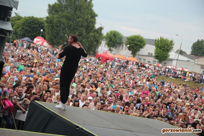 4/28 Koncert zespołu Weekend