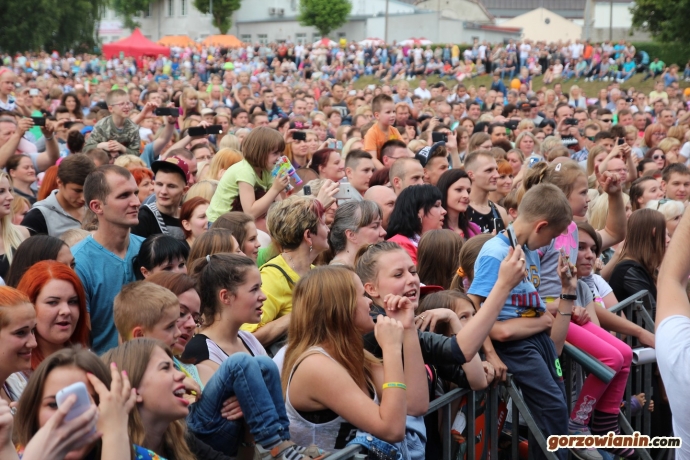 8/28 Koncert zespołu Weekend