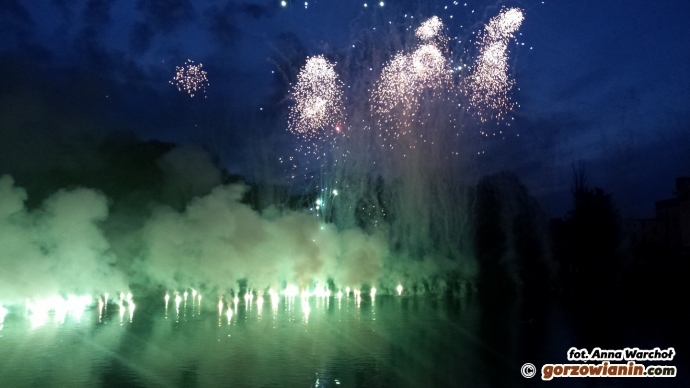 6/15 Pokaz fajerwerków na zakończenie Dni Gorzowa