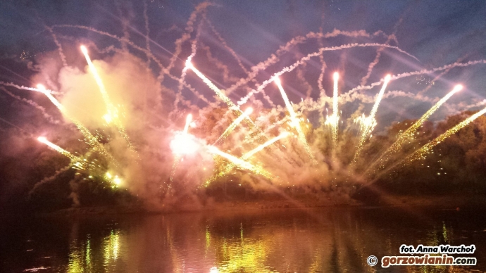 10/15 Pokaz fajerwerków na zakończenie Dni Gorzowa
