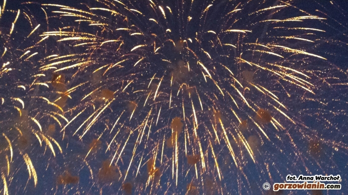 13/15 Pokaz fajerwerków na zakończenie Dni Gorzowa