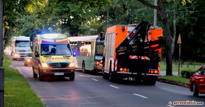 5/6 Zderzenie volkswagena i fiata na Walczaka