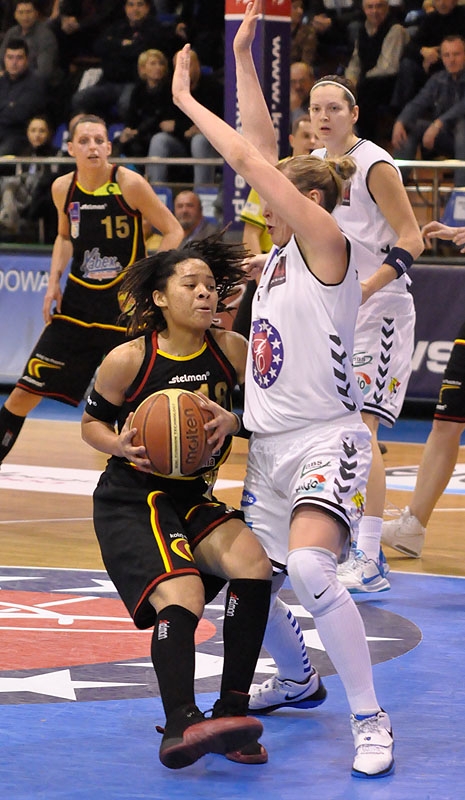 26/73 KSSSE AZS PWSZ Gorzów - PTS Lider Pruszków 73:49