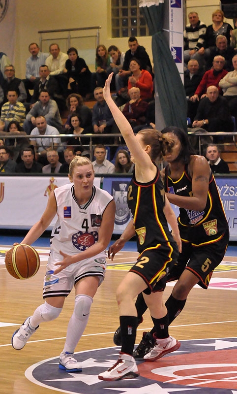 56/73 KSSSE AZS PWSZ Gorzów - PTS Lider Pruszków 73:49