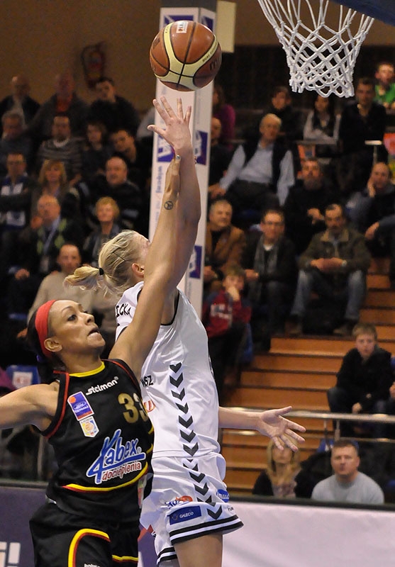 68/73 KSSSE AZS PWSZ Gorzów - PTS Lider Pruszków 73:49