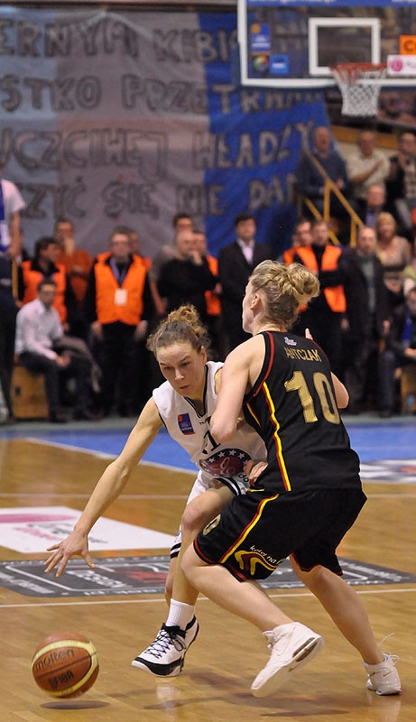 70/73 KSSSE AZS PWSZ Gorzów - PTS Lider Pruszków 73:49