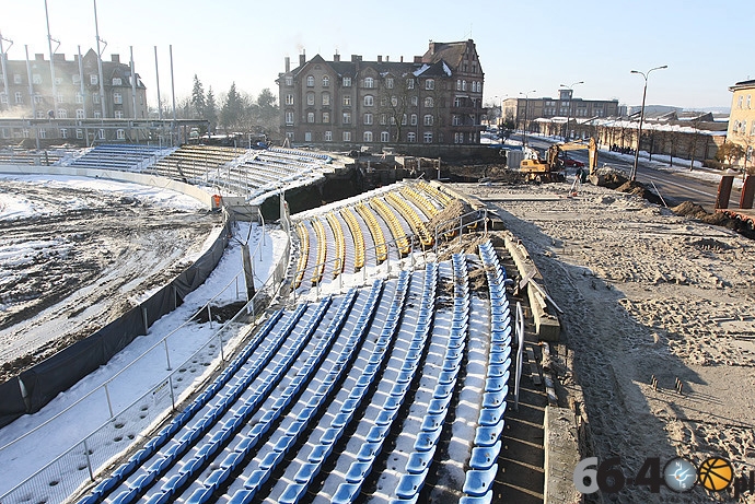 19/20 Przebudowa stadionu im. Edwarda Jancarza 10.01.2011
