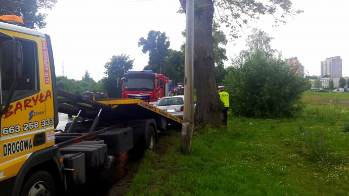 6/10 Dachowanie audi na Walczaka