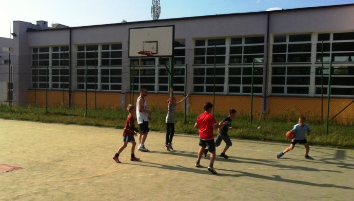 7/7 Letnia szkoła koszykówki