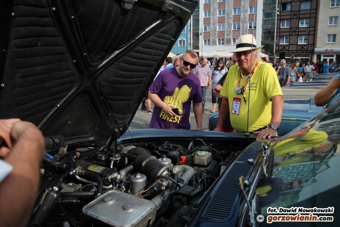 6/8 Zabytkowe auta Rolls Royce & Bentley na Starym Rynku