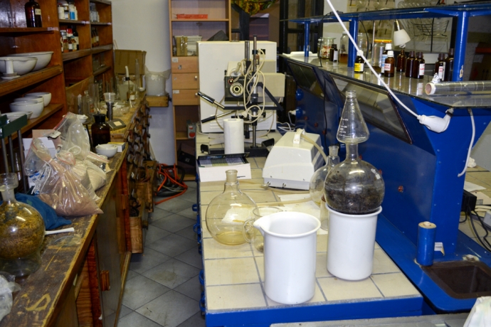 4/10 Gorzowscy policjanci zlikwidowali fabrykę dopalaczy