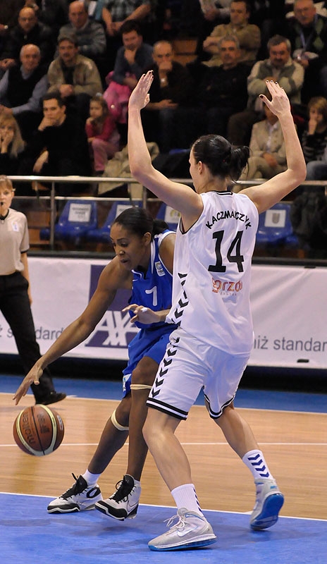 5/48 KSSSE AZS PWSZ Gorzów - Ros Casares Walencja 52:86