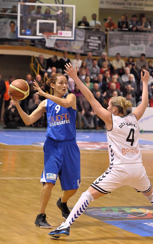 19/48 KSSSE AZS PWSZ Gorzów - Ros Casares Walencja 52:86