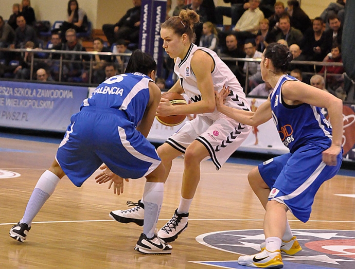 45/48 KSSSE AZS PWSZ Gorzów - Ros Casares Walencja 52:86